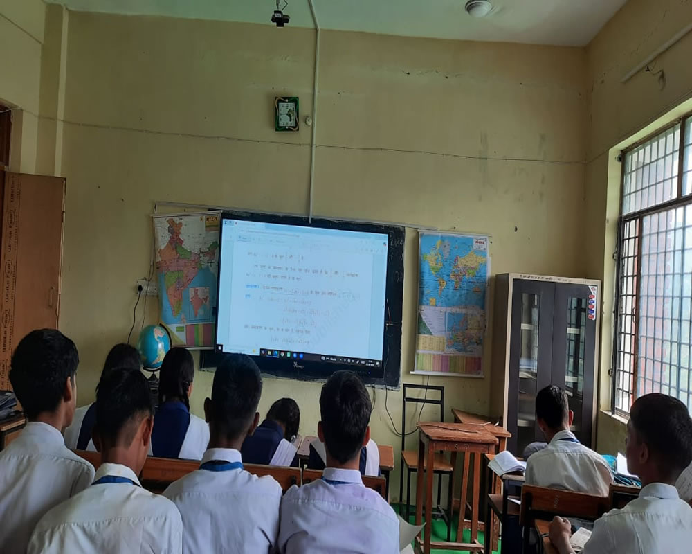 Lab & Smart Classroom